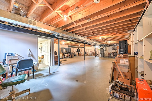 7071 Deerwood Trl Unit 28, West Bloomfield, MI 48323 - view of unfinished below grade area