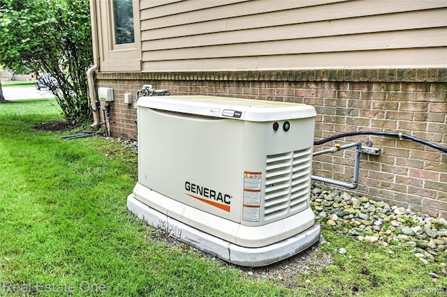 7071 Deerwood Trl Unit 28, West Bloomfield, MI 48323 - exterior view of a power unit