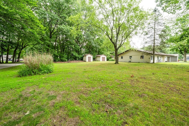 5081 Woodward Ave, Coloma, MI 49038 - photo 5