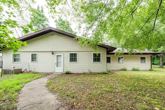 5081 Woodward Ave, Coloma, MI 49038 - photo 23