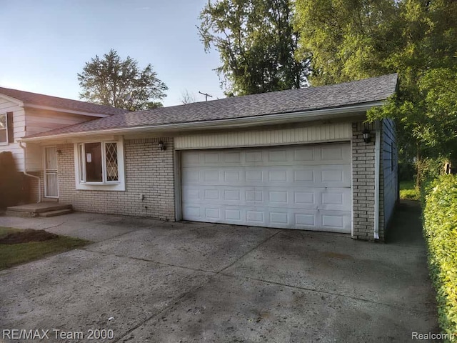 35872 Vinewood St, Romulus, MI 48174 - photo 3