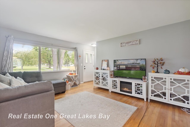 2270 Anderson Rd, Saginaw, MI 48603 - living room with wood finished floors