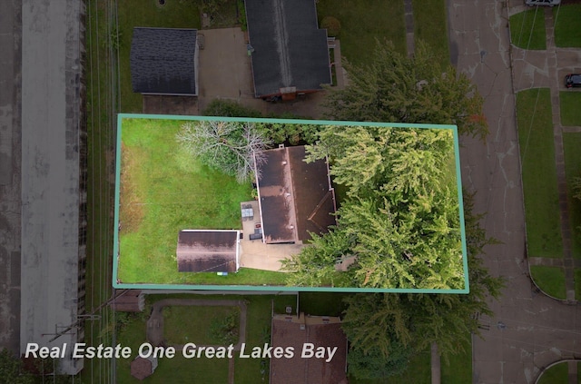 2270 Anderson Rd, Saginaw, MI 48603 - aerial overview of property's location featuring property parcel outlined