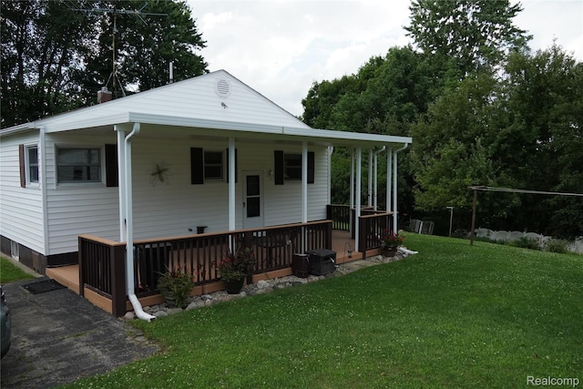 1295 Hadley Rd, Lapeer, MI 48446 - view of front of home with a front yard