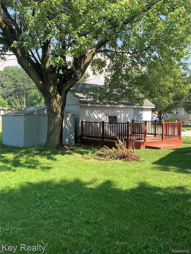 737 Detroit Ave, Monroe, MI 48162 - photo 5