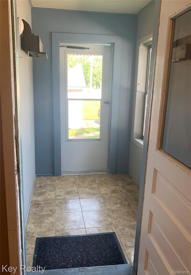 737 Detroit Ave, Monroe, MI 48162 - photo 21