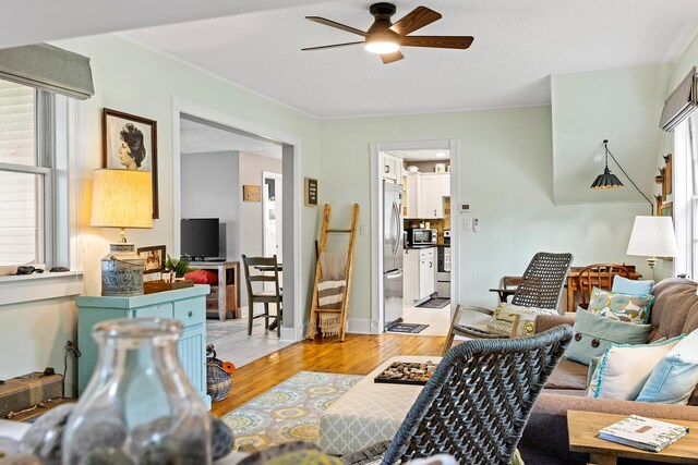 536 N W Bay Shore Dr, Suttons Bay, MI 49682 - photo 12