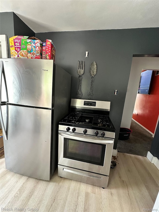 20245 Archdale St, Detroit, MI 48235 - kitchen featuring stainless steel appliances and wood finished floors