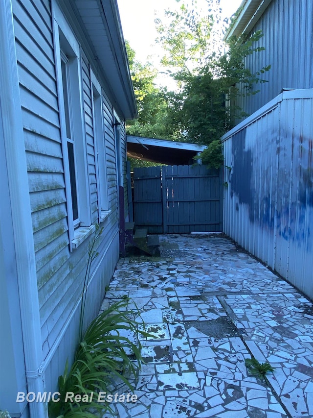 1306 S Wheeler St, Saginaw, MI 48602 - photo 19