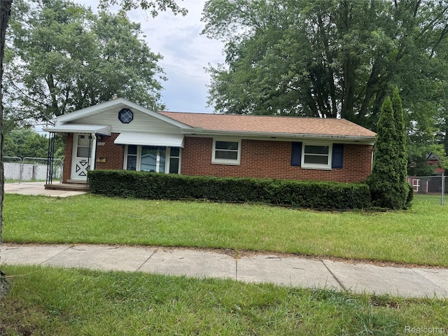 392 Hollywood Dr, Saline, MI 48176 - single story home with brick siding