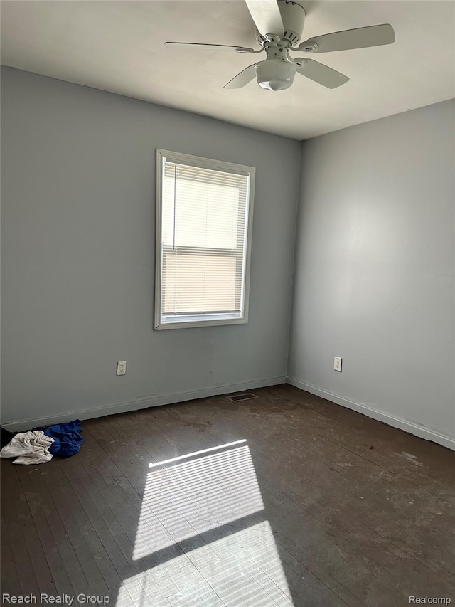 8451 Greenview Ave, Detroit, MI 48228 - photo 2