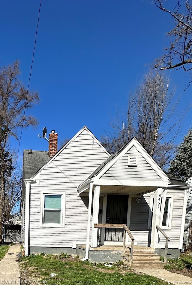 8451 Greenview Ave, Detroit, MI 48228 - photo 1