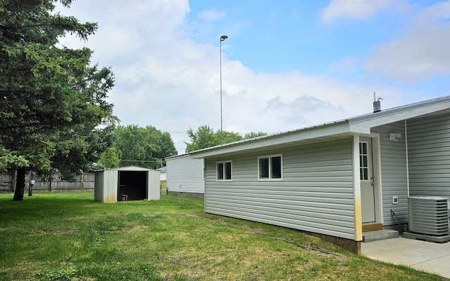 5955 N Pendell Rd, Elwell, MI 48832 - view of yard featuring a shed