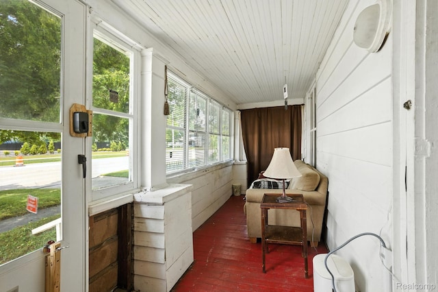 2424 10th Ave, Port Huron, MI 48060 - sunroom with wood walls