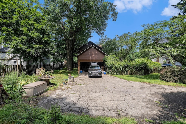 429 Portage Ave, Three Rivers, MI 49093 - view of yard with driveway