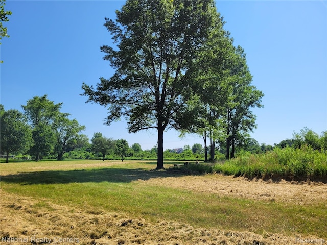 00 Ashley Ln, Oxford, MI 48370 - photo 2