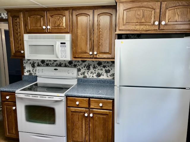 323 N Kalamazoo St, White Pigeon, MI 49099 - photo 10
