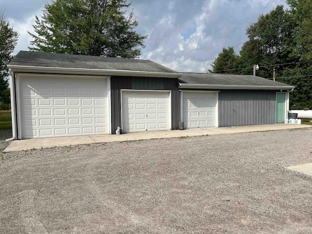 2262 Hull Rd, Standish, MI 48658 - photo 17