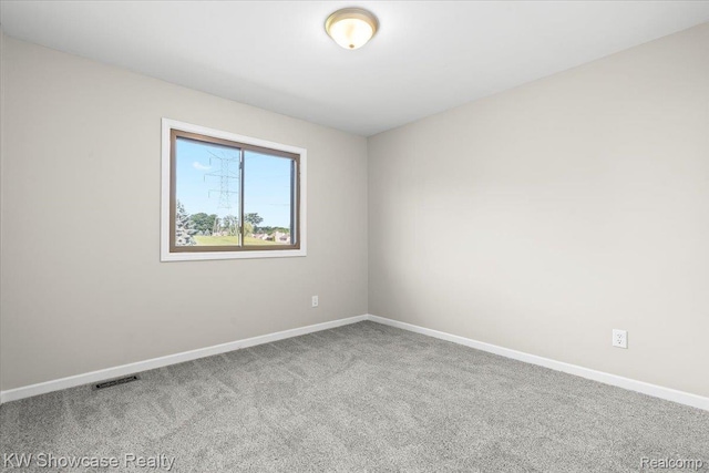 6416 Golf View Dr, Waterford, MI 48346 - photo 24