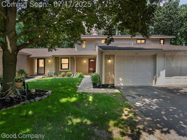 426 Forest Dr, Brighton, MI 48116 - photo 1