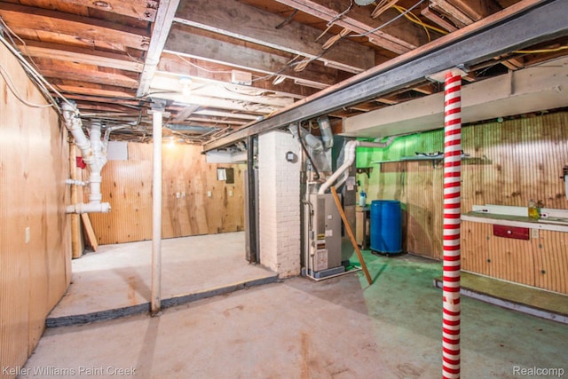 12225 Miller Rd, Swartz Creek, MI 48449