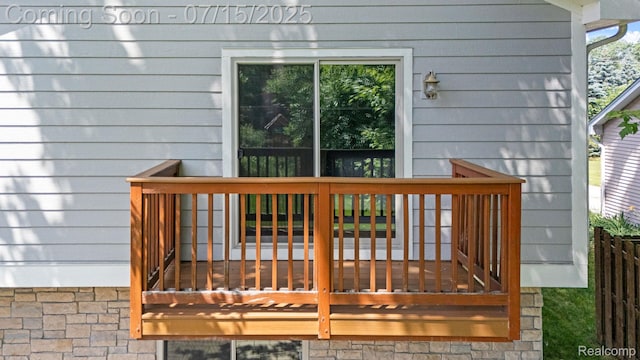 3290 Welch, Commerce Twp, MI 48390 - view of wooden deck