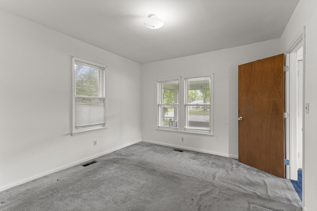 622 Tromley St, Inkster, MI 48141 - carpeted empty room with baseboards