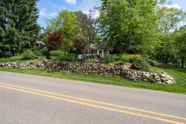 2113 Ridgeway Rd, Jackson, MI 49203 - view of asphalt street