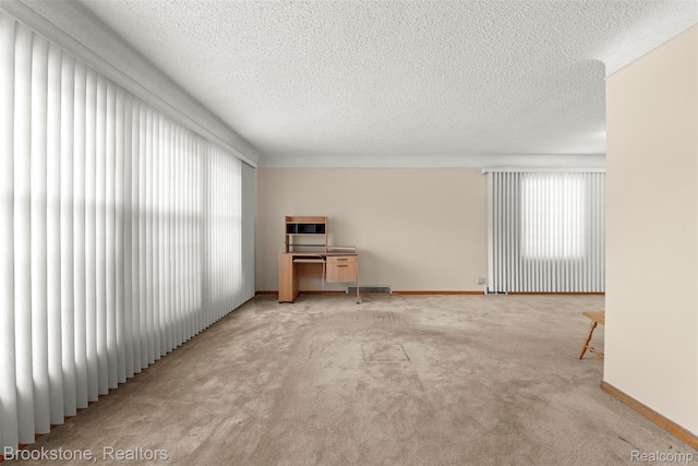 12751 Oak Park Blvd, Oak Park, MI 48237 - photo 4