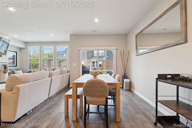 765 Hummingbird Dr, Rochester Hills, MI 48307 - dining area featuring wood finished floors and recessed lighting