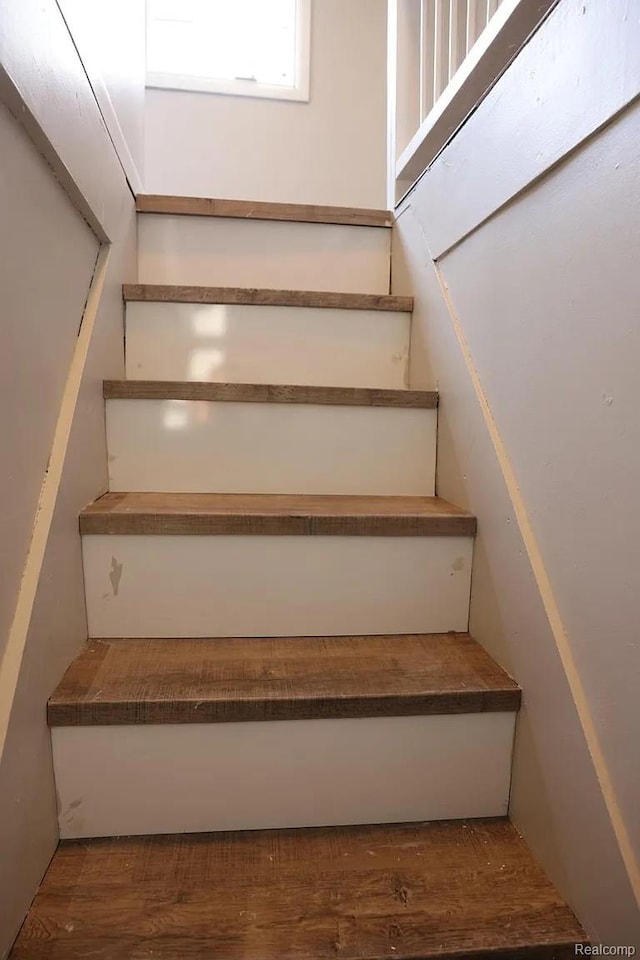 1421 E Elza Ave, Hazel Park, MI 48030 - photo 8