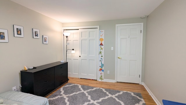 20519 Mauer St, Saint Clair Shores, MI 48080 - entryway featuring light wood-style flooring and baseboards