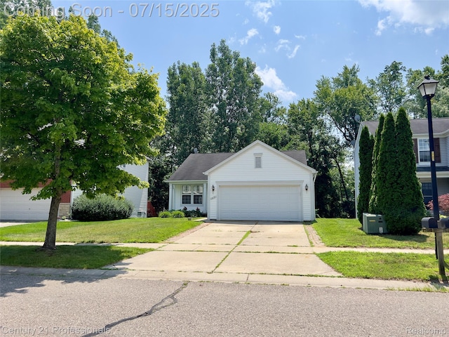 1631 Valdosta Cir, Pontiac, MI 48340 - photo 1