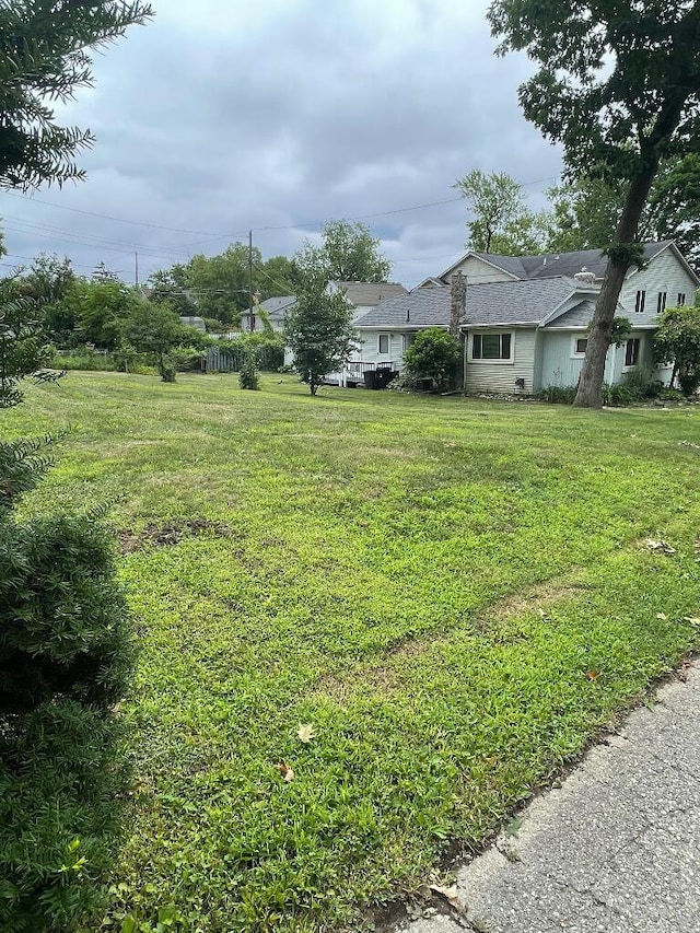 3817 Woodview Ave, West Bloomfield, MI 48324 - photo 2