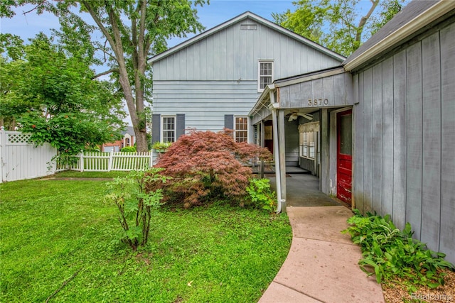 3870 Benstein Rd, Commerce Twp, MI 48382 - doorway to property