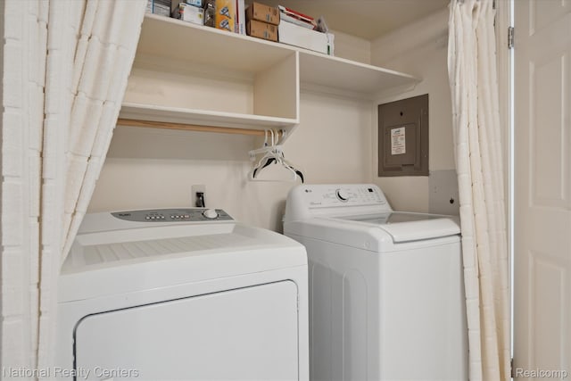 3559 Port Cove Dr Unit 17, Waterford, MI 48328 - laundry area featuring independent washer and dryer and electric panel