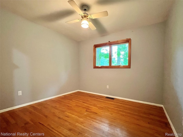 1739 Weymouth St, West Bloomfield, MI 48324 - photo 16