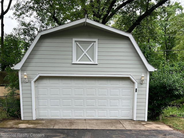 1739 Weymouth St, West Bloomfield, MI 48324 - photo 29