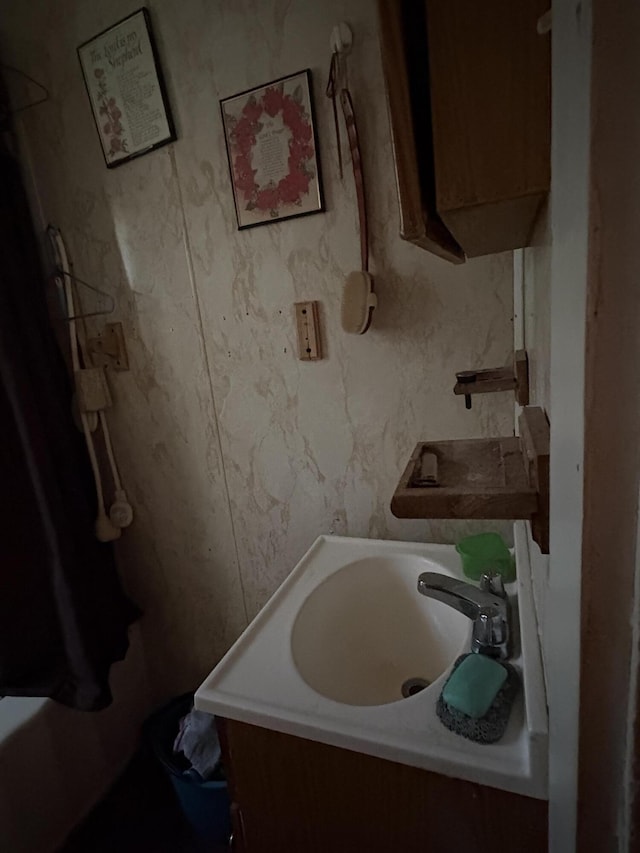 2062 Hatch Ave, Benton Harbor, MI 49022 - bathroom with vanity