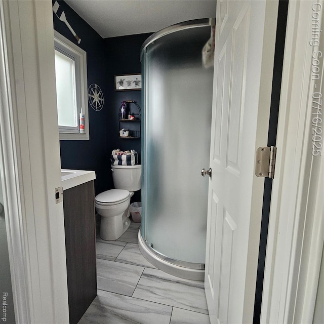 27315 Gilbert Dr, Warren, MI 48093 - bathroom featuring vanity and an enclosed shower