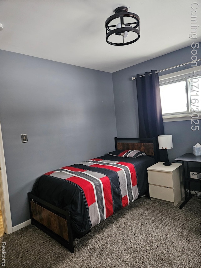 27315 Gilbert Dr, Warren, MI 48093 - carpeted bedroom featuring baseboards