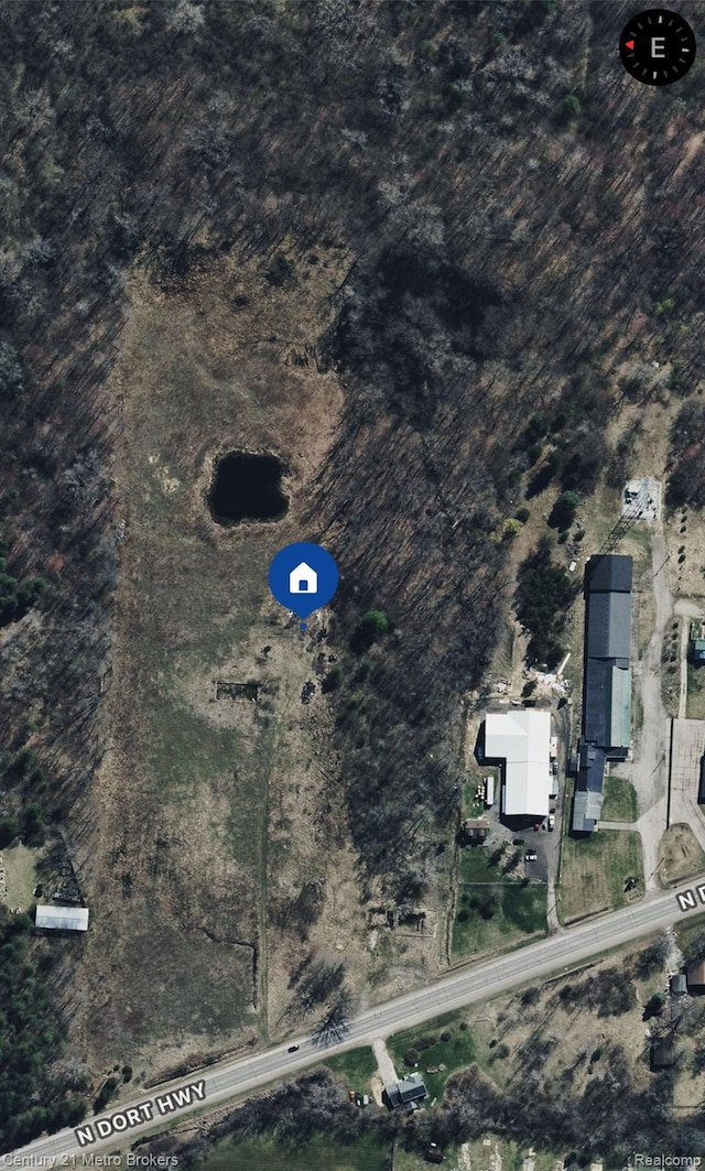 9266 N Dort Hwy, Genesee, MI 48458 - photo 1