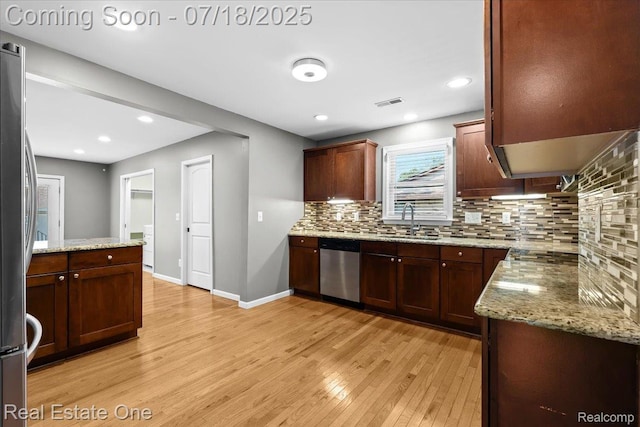 8464 Carols Dr, Brighton, MI 48114 - photo 4