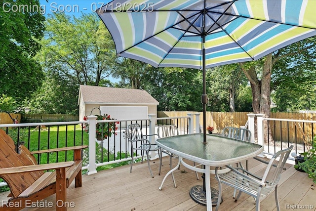 8464 Carols Dr, Brighton, MI 48114 - photo 13