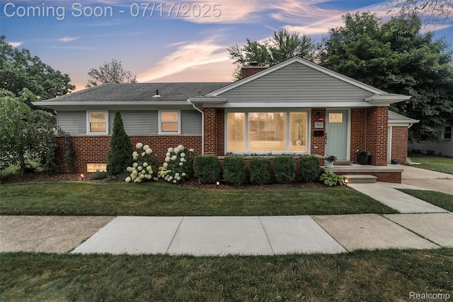 765 Vernier Rd, Grosse Pointe Woods, MI 48236 - photo 1