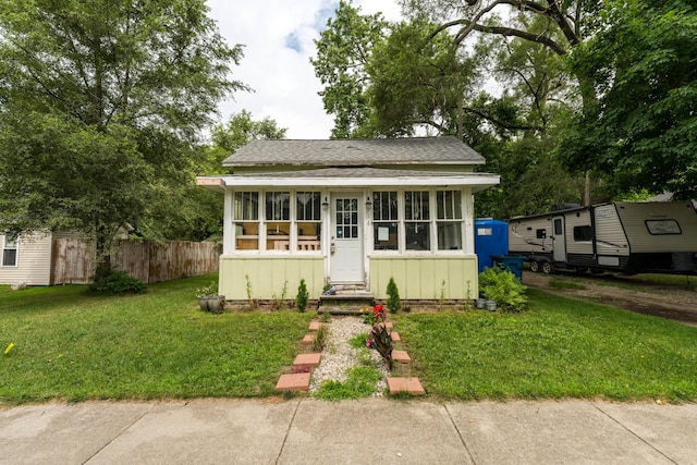316 W Saint Marys St, Decatur, MI 49045 - photo 2