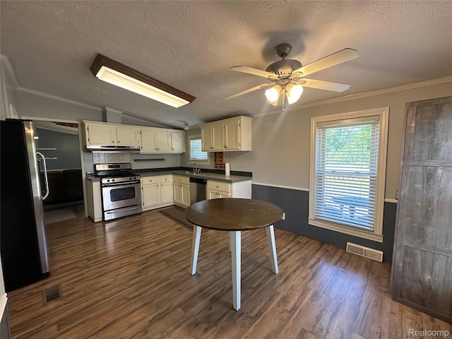 2505 Koylette Rd, Marlette, MI 48453 - photo 18