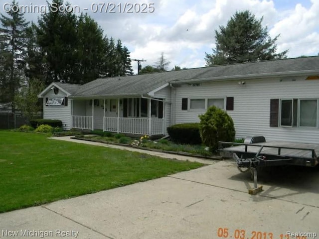 420 S Maple St, Webberville, MI 48892 - photo 1