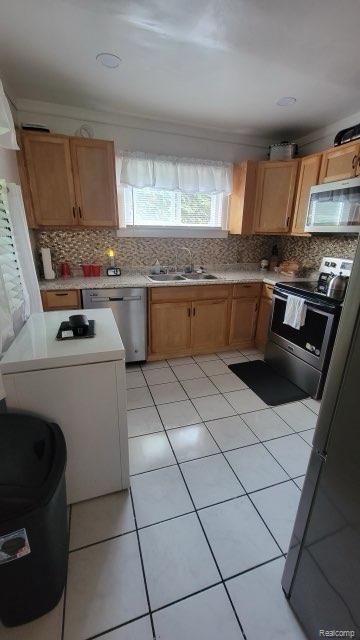 4610 Haverhill St, Detroit, MI 48224 - photo 3