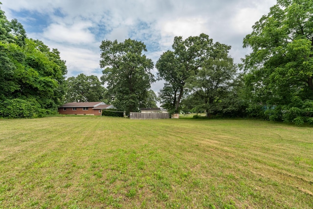 204 Clark St, Decatur, MI 49045 - photo 4